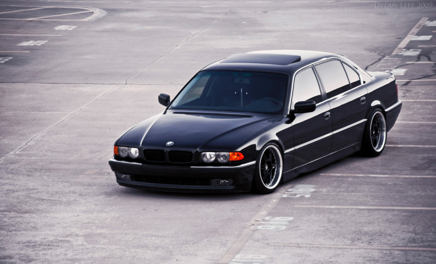 Black Bmw 740 Wallpapers Photo 3841 Hd Stock Photos And Wallpapers